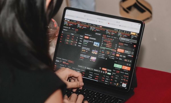 DNSE chiếm 26,62% thị phần môi giới chứng khoán phái sinh