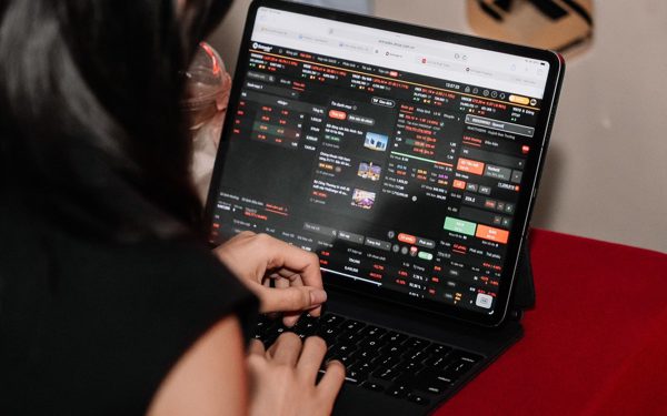 DNSE lập kỷ lục 26,62% thị phần chứng khoán phái sinh, giữ vững top 2