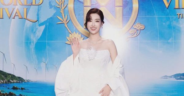 Đỗ Mỹ Linh lần hiếm hoi dự sự kiện sau khi lấy chồng doanh nhân