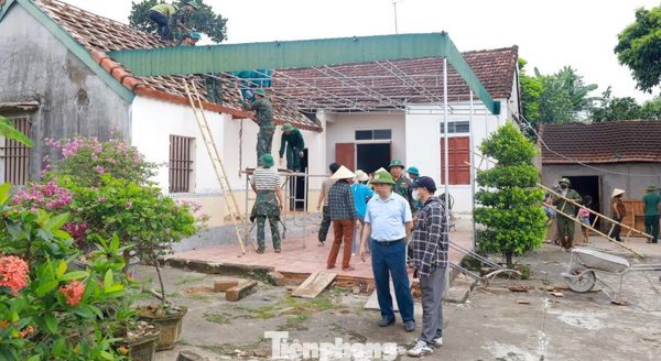 Dỡ nhà, nhường đất cho tuyến cao tốc nghìn tỷ