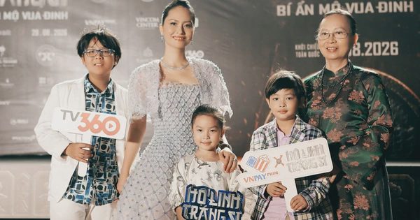 Đỗ Thị Hải Yến gây chú ý khi sánh bước cùng mẹ và các con trên thảm đỏ