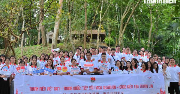 Đoàn đại biểu thanh niên Trung Quốc thăm các 'địa chỉ đỏ' tại Thái Nguyên