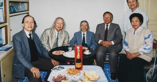 Đoàn quân đi - mùa xuân về