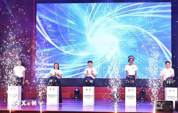 Đoàn viên, thanh niên hưởng ứng xây dựng môi trường không khói thuốc lá