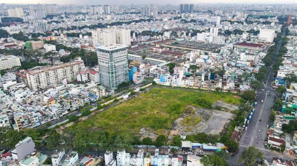 Doanh nghiệp bất động sản mất khả năng thanh toán nợ trái phiếu
