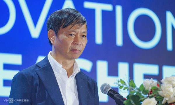 'Doanh nghiệp cần chuyển từ sử dụng sang làm chủ, tạo ra công nghệ'