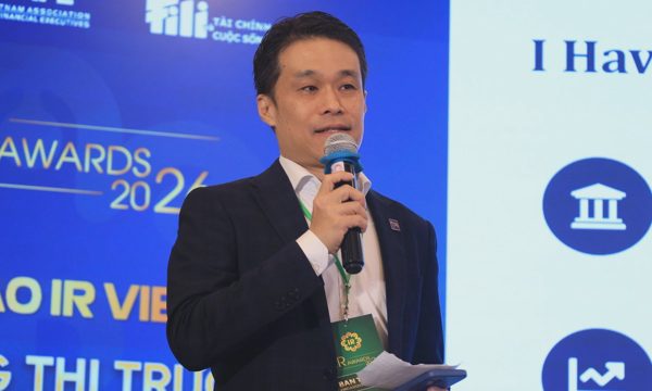 Doanh nghiệp cần tránh bẫy chiều lòng nhà đầu tư 'lướt sóng'