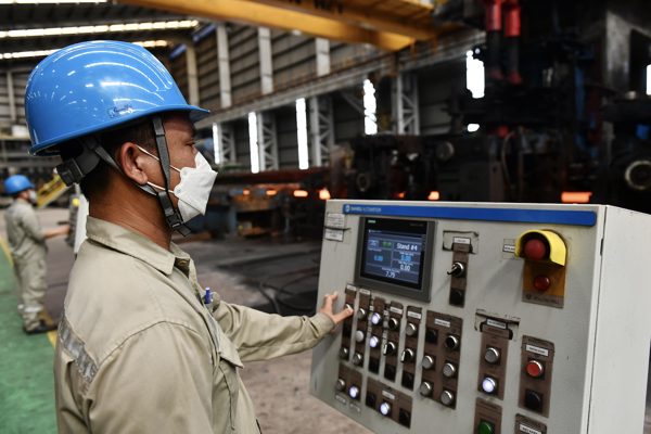 Doanh nghiệp có hai nghề sản xuất
