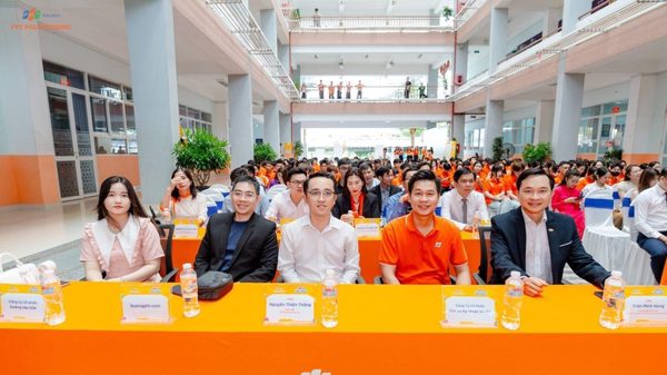 Doanh nghiệp thấy gì ở sinh viên qua đồ án tốt nghiệp?