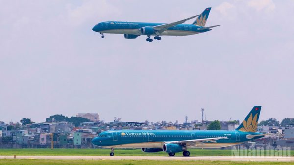 Doanh thu hợp nhất hơn 114.000 tỷ đồng, Vietnam Airlines duy trì tăng trưởng hai con số