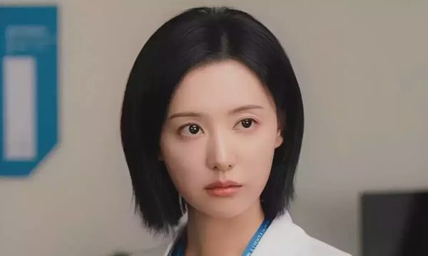 'Doctor X' đấu trí ngành y