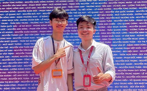 Đôi bạn thân cùng đỗ Bách khoa Hà Nội, cùng tốt nghiệp thủ khoa GPA 4.0