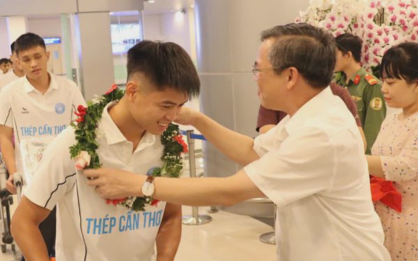 Đội bóng chuyên nghiệp trở lại, khán giả Cần Thơ sắp được sống lại không khí bóng đá