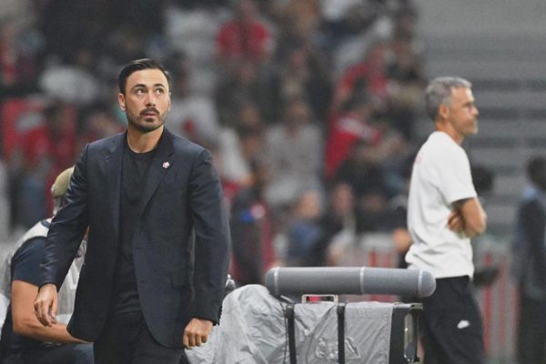 Đội bóng của con trai Ancelotti suýt gieo sầu cho PSG