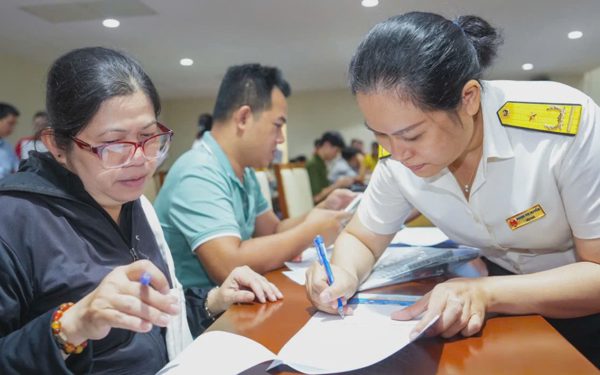 Đối diện khoản phạt khi đóng mã số thuế, nhiều doanh nghiệp đành bỏ cuộc
