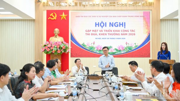 Đổi mới nội dung phong trào thi đua, lấy hiệu quả phục vụ sự nghiệp cách mạng của Đảng và nhân dân làm thước đo cao nhất