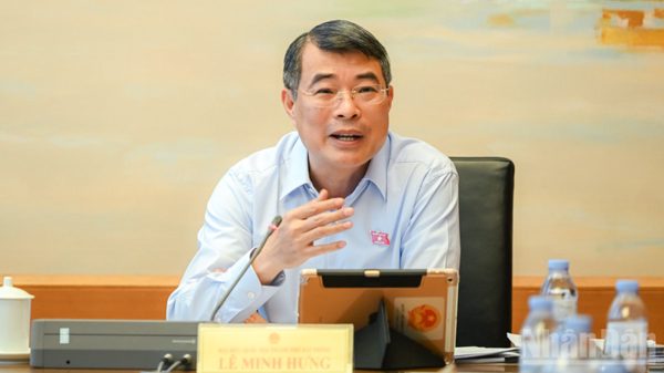 Đổi mới tư duy điều hành, tạo nền tảng cho tăng trưởng bền vững