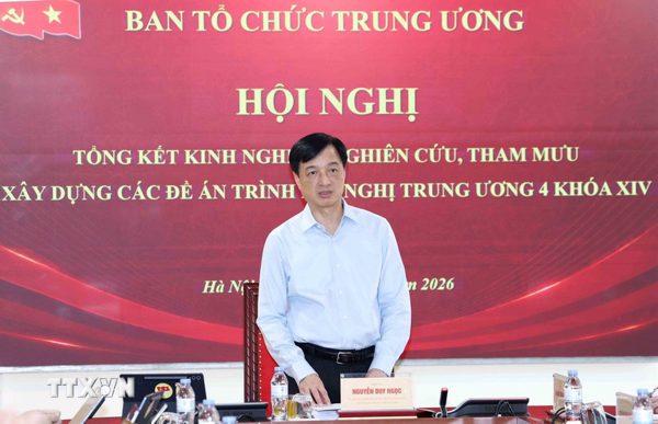 Đổi mới tư duy và phương pháp trong xây dựng các đề án chiến lược của Đảng