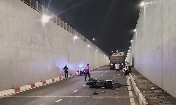 Đôi nam nữ tử vong sau tai nạn trong hầm chui gần sân bay Tân Sơn Nhất