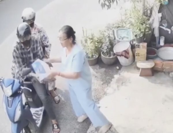 Đôi nhân tình liên tiếp dàn cảnh, cướp bia