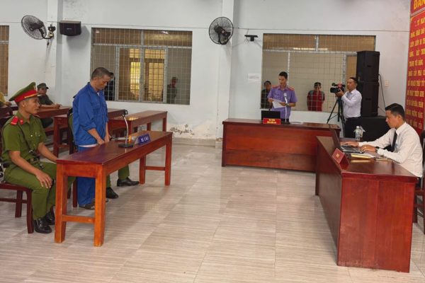 Đối tượng nhốt, đánh và dọa chém thẩm phán lĩnh hơn 4 năm tù