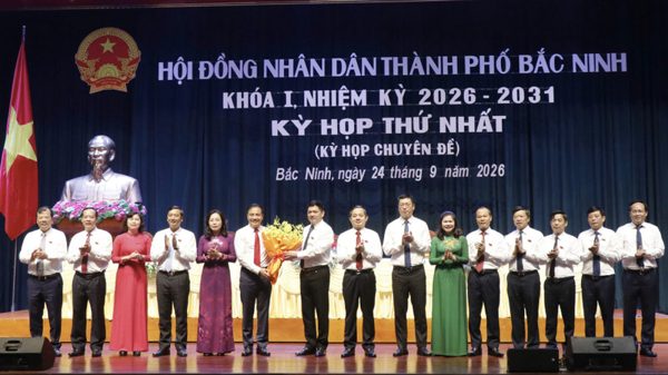 Đồng chí Đào Thanh Trường được bầu giữ chức Phó Chủ tịch Ủy ban nhân dân thành phố Bắc Ninh