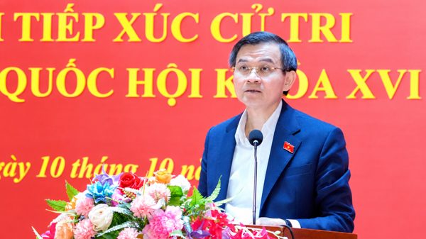 Đồng chí Đoàn Minh Huấn tiếp xúc cử tri xã Hưng Nguyên Nam, Nghệ An