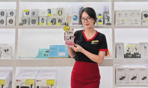 Đồng hồ E-Kids giúp kết nối phụ huynh với con cái