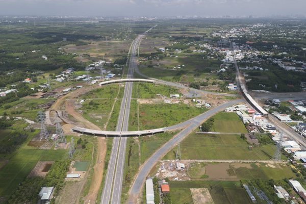 Đồng Nai chấm dứt hợp đồng 2 nhà thầu chậm tiến độ thi công cao tốc, Vành đai 3