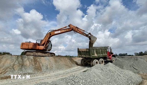 Đồng Nai tính phương án dùng cát biển san lấp cho dự án trọng điểm