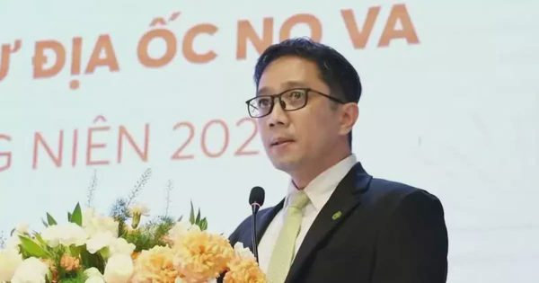 Động thái trái ngược của gia đình Chủ tịch Novaland