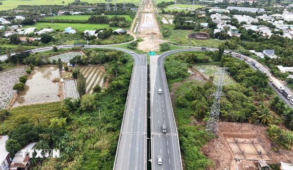 Đồng Tháp đặt mục tiêu đến năm 2030 đầu tư thêm 124km cao tốc