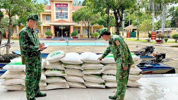 Đồng Tháp: Liên tiếp bắt giữ nhiều vụ vận chuyển hàng hóa trái phép qua biên giới