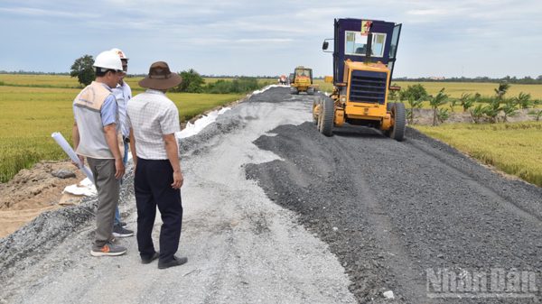 Đồng Tháp tìm giải pháp đẩy nhanh tiến độ giải ngân vốn đầu tư công