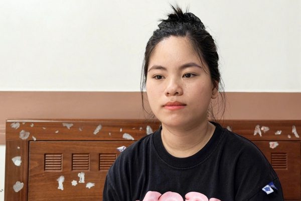 Đóng tiền BHYT gần một năm, người dân tá hỏa khi đi viện mới biết thẻ hết hạn