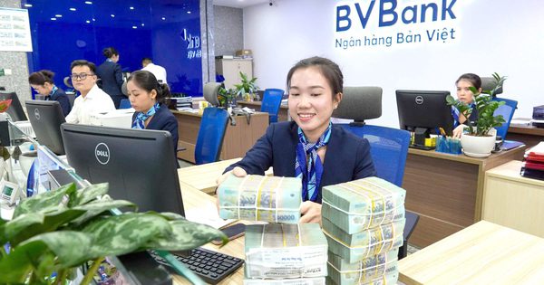 Dòng tiền tiếp tục chảy vào ngân hàng