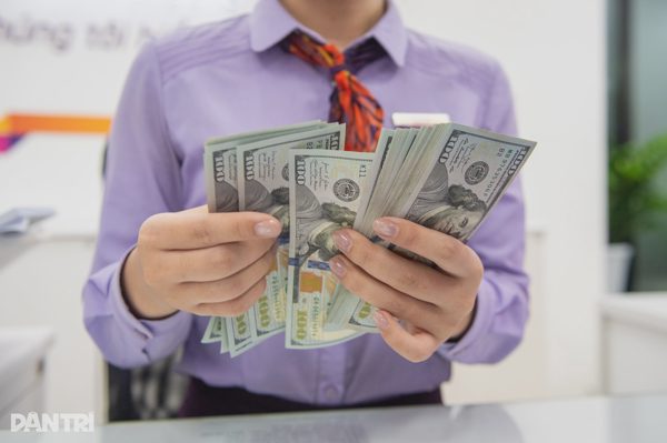 Đồng USD suy yếu, yên Nhật tăng vọt nhờ kỳ vọng từ Fed
