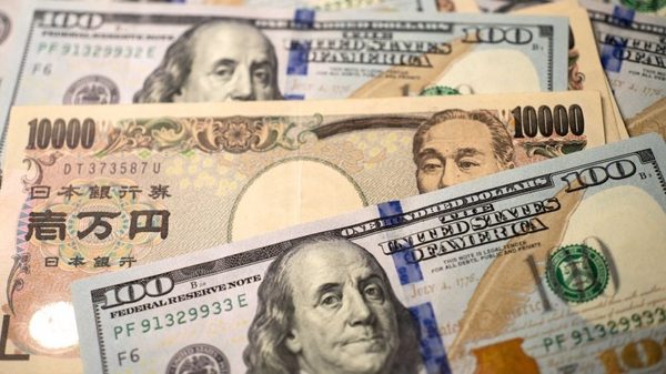 Đồng yen tăng giá mạnh so với USD trước kỳ vọng BOJ sẽ nâng lãi suất