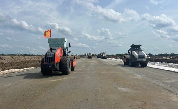 Dự án cao tốc Dầu Giây-Tân Phú chưa đáp ứng được tiến độ theo yêu cầu