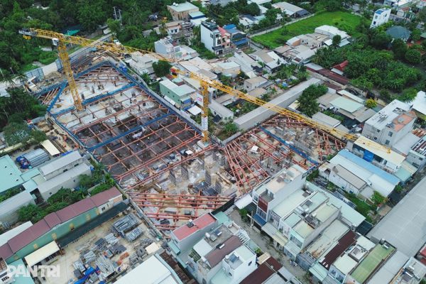 Dự án chung cư A&T Saigon Riverside làm nứt, lún 35 căn nhà ở TPHCM