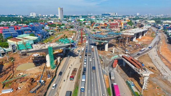 Dự án hạ tầng quy mô lớn đang 'dẫn dắt' thị trường bất động sản?