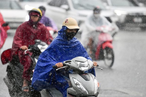 Dự báo thời tiết 10/9/2026: Không khí lạnh tràn về, miền Bắc và Trung Bộ mưa lớn