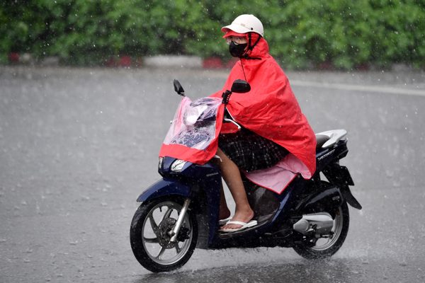 Dự báo thời tiết 24/9/2026: Miền Bắc mưa to cục bộ, Hà Nội chỉ 32 độ