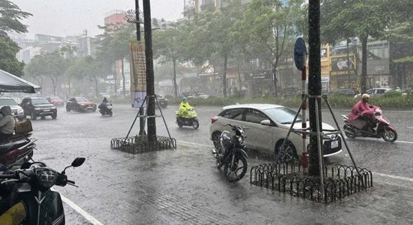 Dự báo thời tiết Hà Nội hôm nay 27/8/2026: Mưa rào và dông rải rác