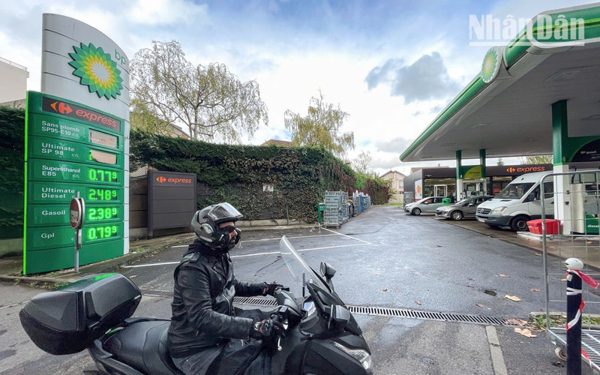 Dự báo tình trạng khan hiếm dầu diesel kéo dài