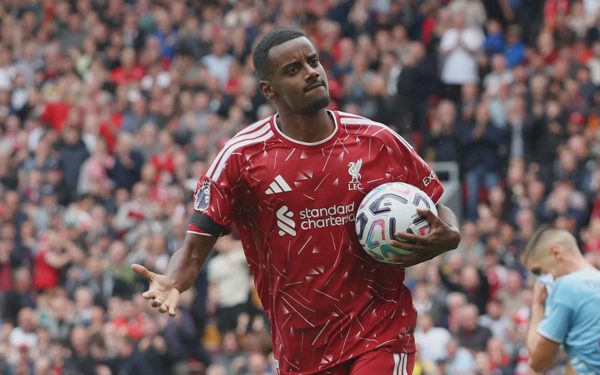 Dự đoán tỉ số Ngoại hạng Anh: Liverpool thắng trận đầu tiên nhờ gặp tân binh