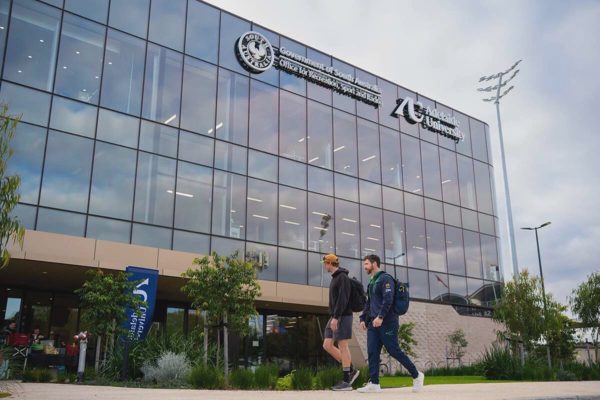 Du học sinh bị cấm vào một khóa học ở Australia