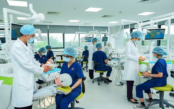 Dự kiến không còn đào tạo bác sĩ chuyên khoa I, chuyên khoa II: Người đã và đang học xử lý sao?