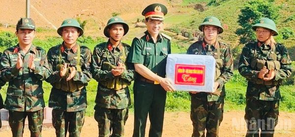 Đưa bộ đội chính quy về xã ở Lào Cai