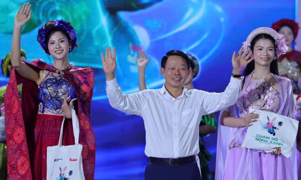 Đưa dịch vụ đến tận nơi người dân vui chơi